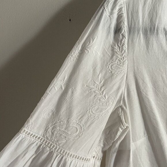 Chicos Sz 0 US 4/6 White Cotton V-Neck Bell Sleeves Embroidered Lace Cutout Top - Picture 5 of 10